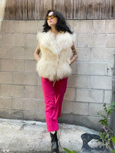 Load image into Gallery viewer, Vtg Shearling Fur Vest
