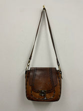 Load image into Gallery viewer, Vtg 70s Tooled leather bag as is
