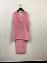Load image into Gallery viewer, Vtg 60s Pink St John Tunic &amp; Pant Set as is
