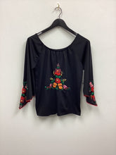 Load image into Gallery viewer, Vtg 70s Embroidered Top

