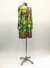 Load image into Gallery viewer, Vtg 60s Mod Mini Dress
