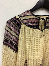 Load image into Gallery viewer, Vtg 70s Deadstock India Blouse
