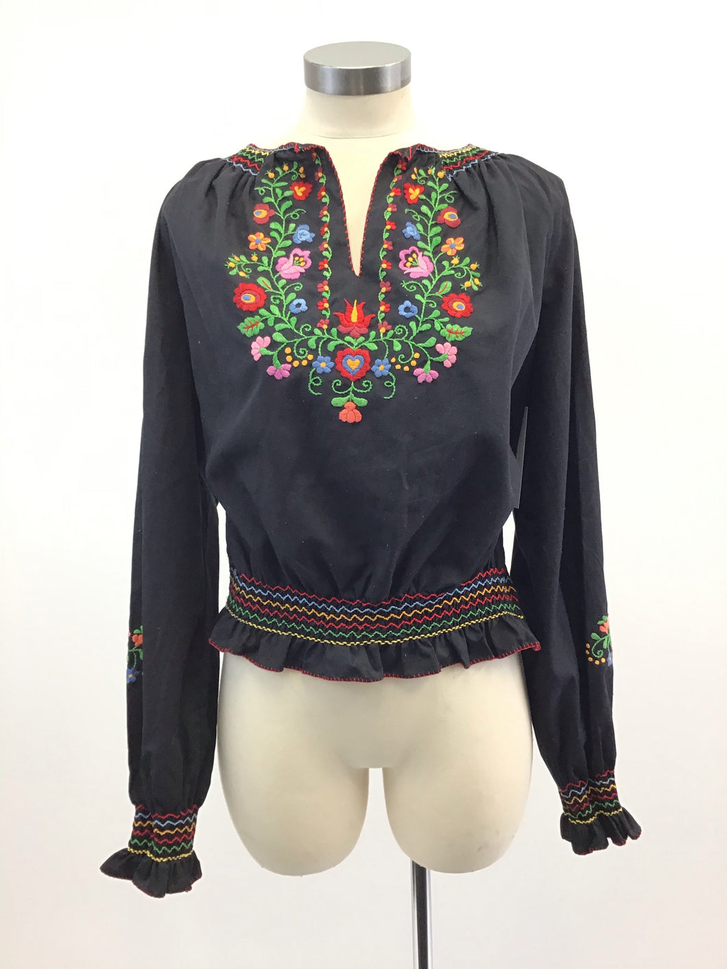 Vtg Embroidered Peasant Blouse