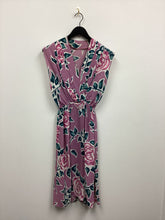Load image into Gallery viewer, Vtg 80s Floral Dress

